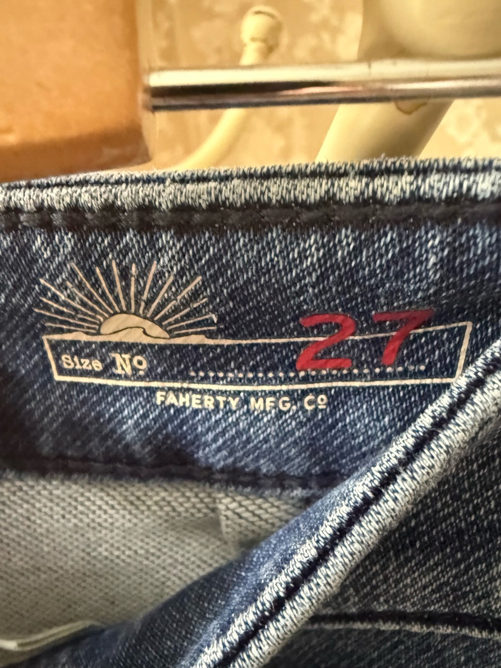 Faherty Women's Jeans - Picture 3 of 12